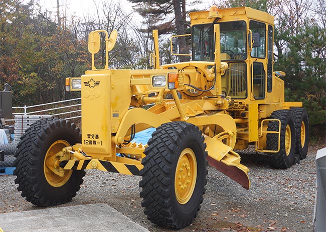 Motor Grader